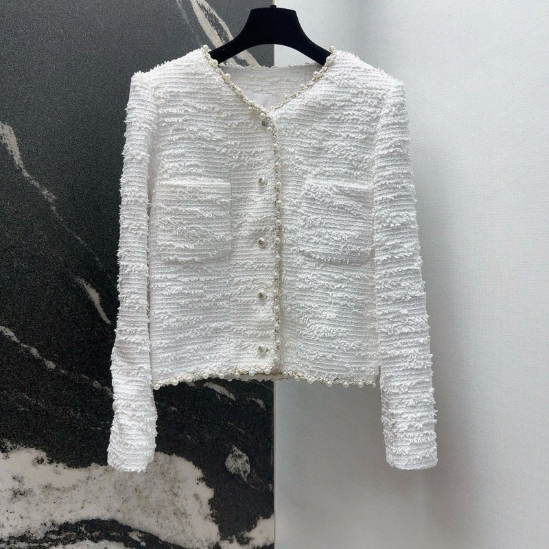 Ch**el outwear